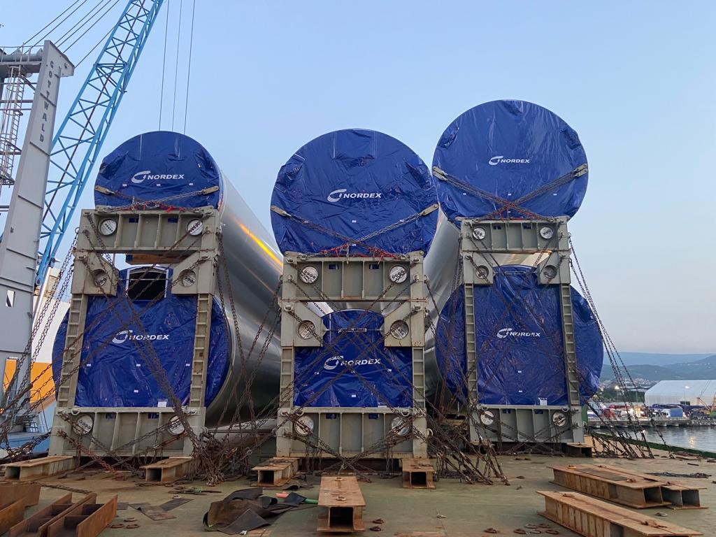 WhatsApp Image 2025 09 01 at 00.53.43 1 1